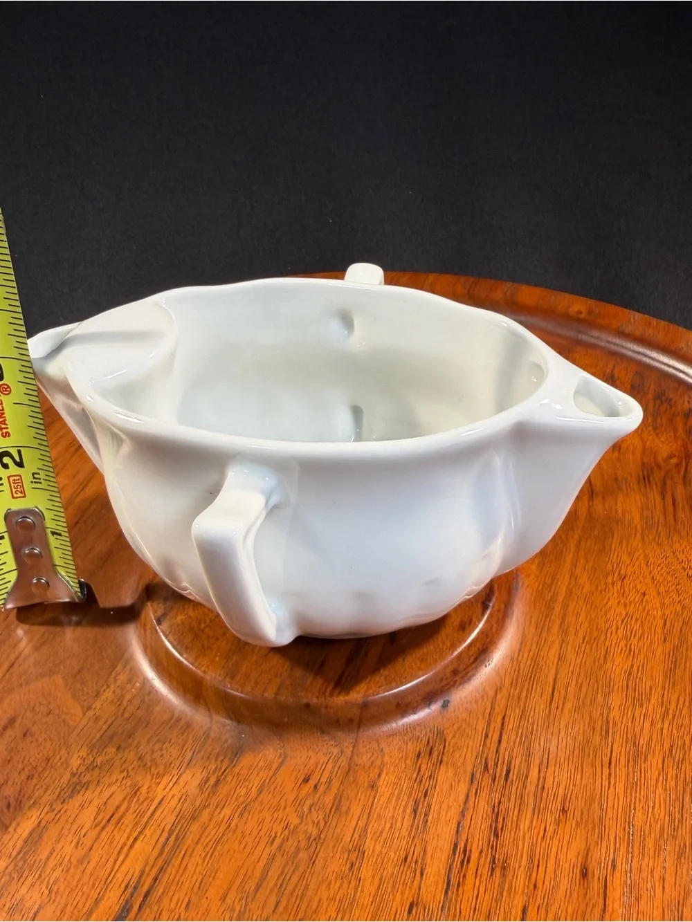 Pillivuyt France Porcelain Gravy  Boat and Fat Separator, Double Spout Saucier